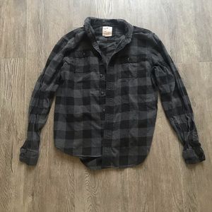 American Eagle Outfitters black flannel